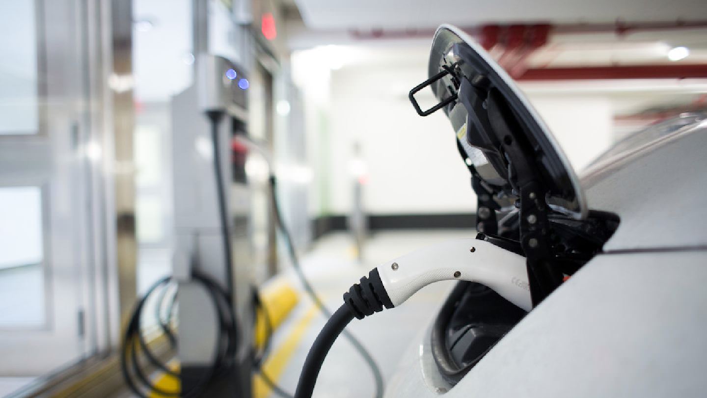 Carga de un vehículo eléctrico